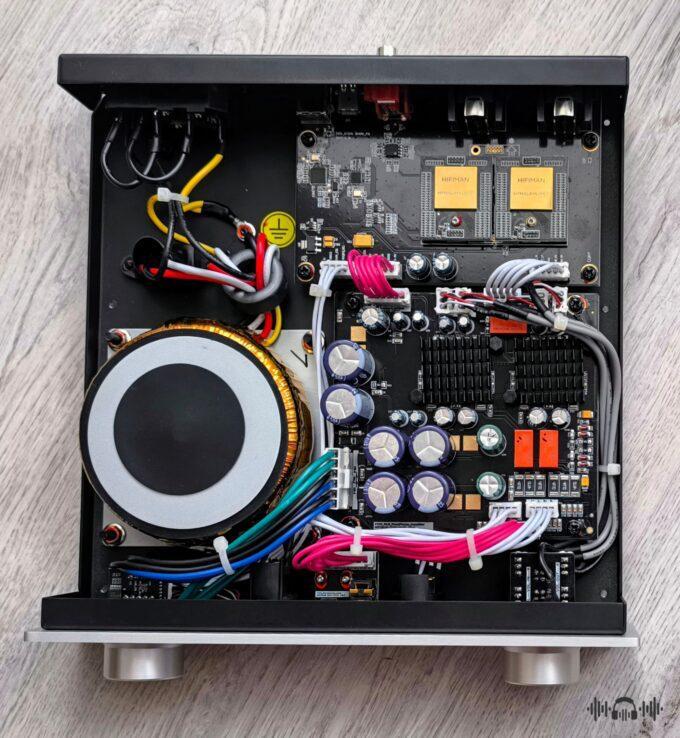 telegram-cloud-photo-size-2-5336935871523453737-x