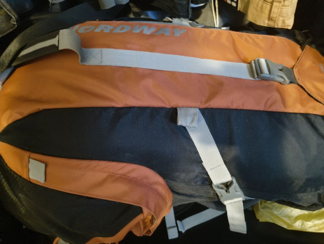 photo2025-11-2302-23-02