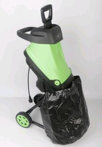 Измельчитель Yiwu Great Victory Import & Export садовый, с ножевой системой, 2800 Вт