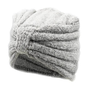 Шапки детские и для взрослых по 35₽ (напр. женская, Lady Collection, в разных цветах)