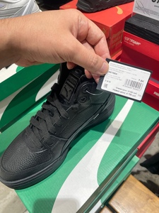 Кожаные кроссовки со скидкой 70% (напр. кроссовки Puma CA Pro Md) в Amazing Red