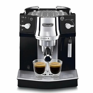 Рожковая кофеварка DeLonghi EC820. B с капучинатором Черная 15 Бар (с Я.Пэй/Альфой, зависит от аккаунта)